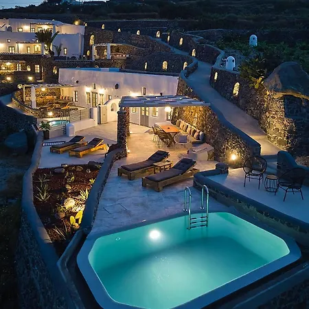 El Verano Hotel *